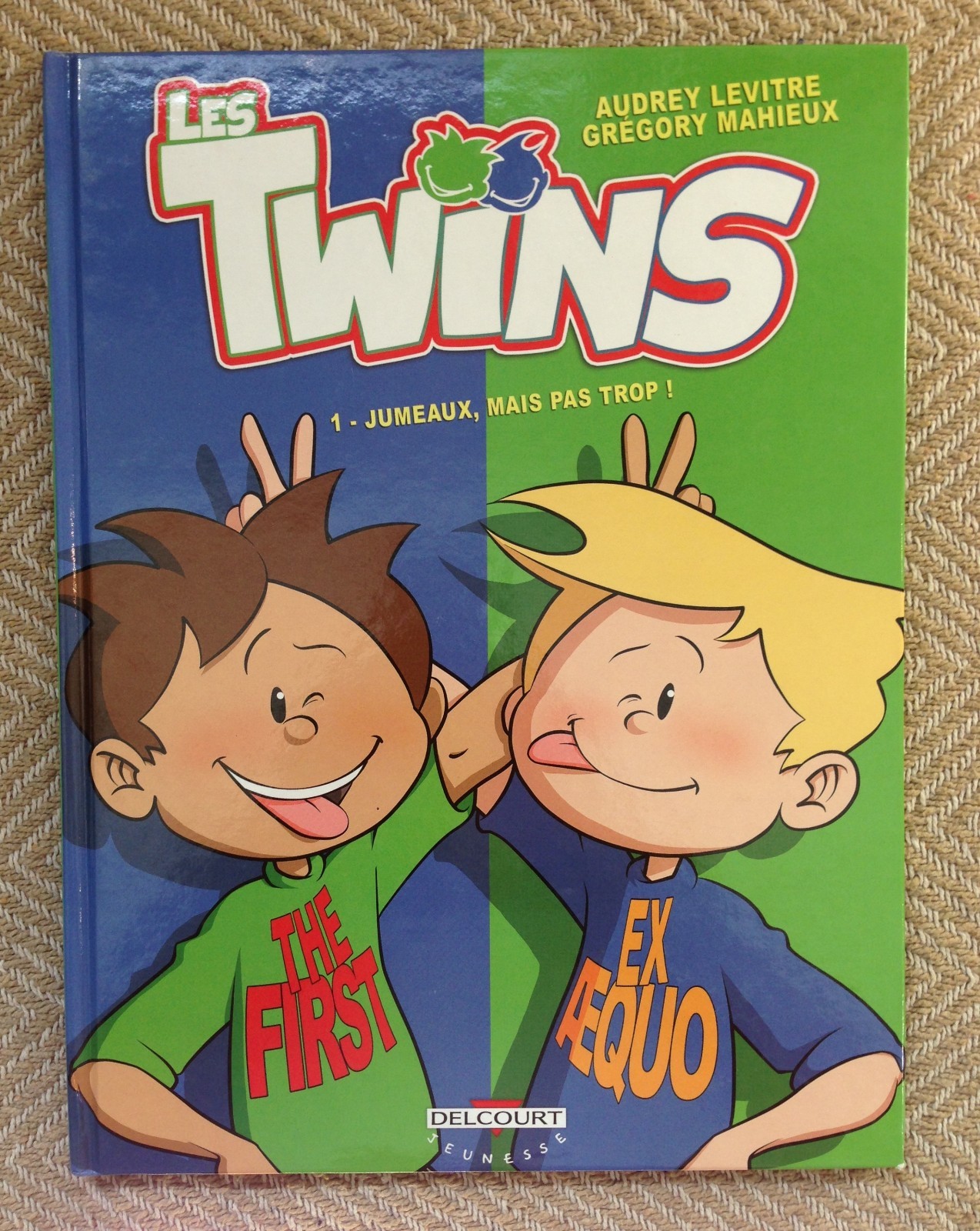 P5 BD - LES TWINS - JUMEAUX MAIS PAS TROP - 1ERE ED PREMIÈRE ÉDITION EO DELCOURT
