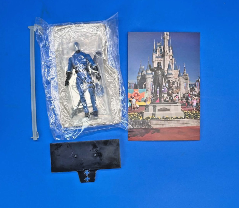 GI JOE CON 2011 COBRA COMMANDER SILVER MICKEY MOUSE CLUB 3.75” EXCLUSIVE MIP