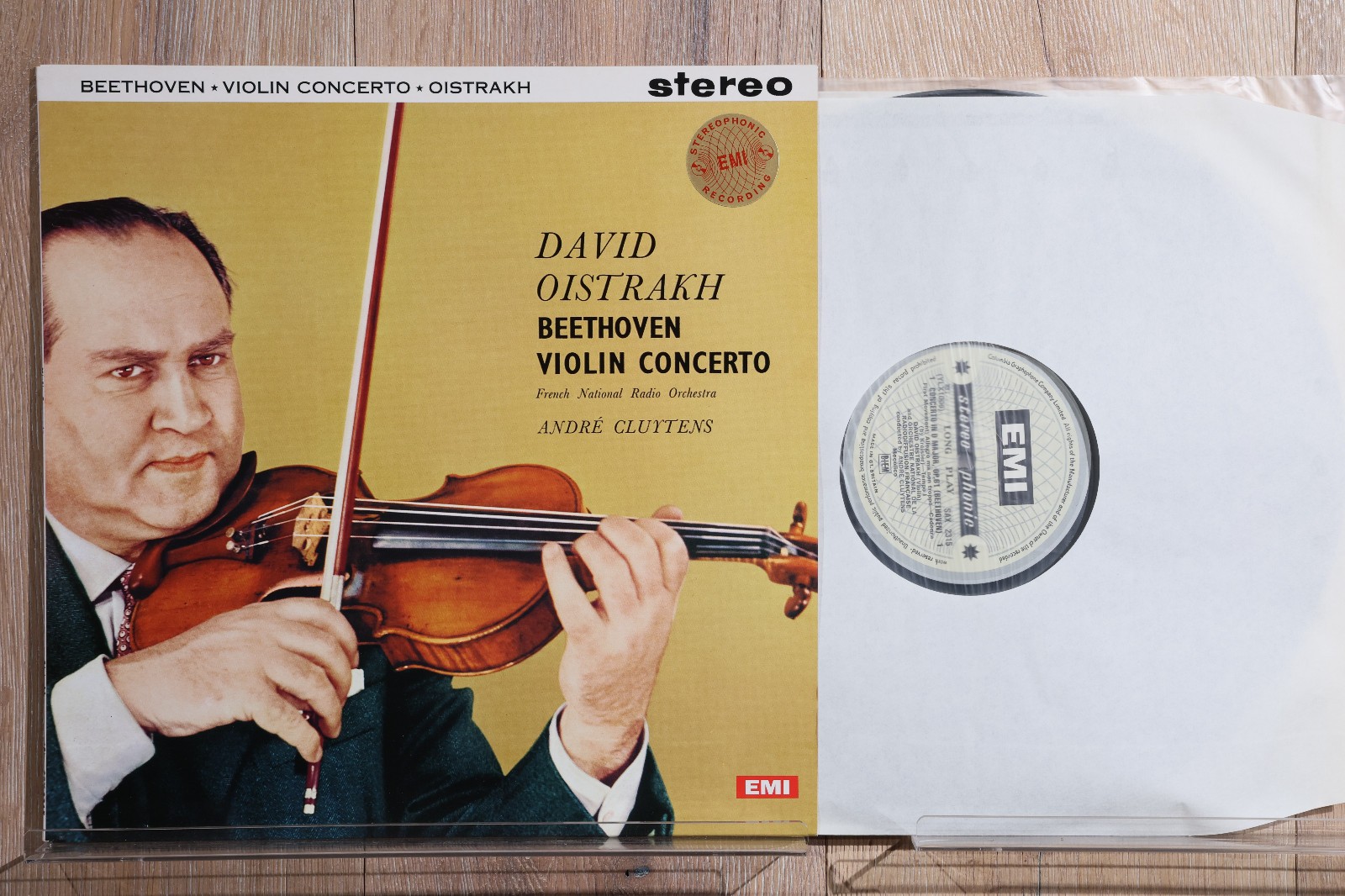 Beethoven/Oistrakh, French Nat. Radio Orch., Cluytens - Violinkonz. D-Dur Op 61