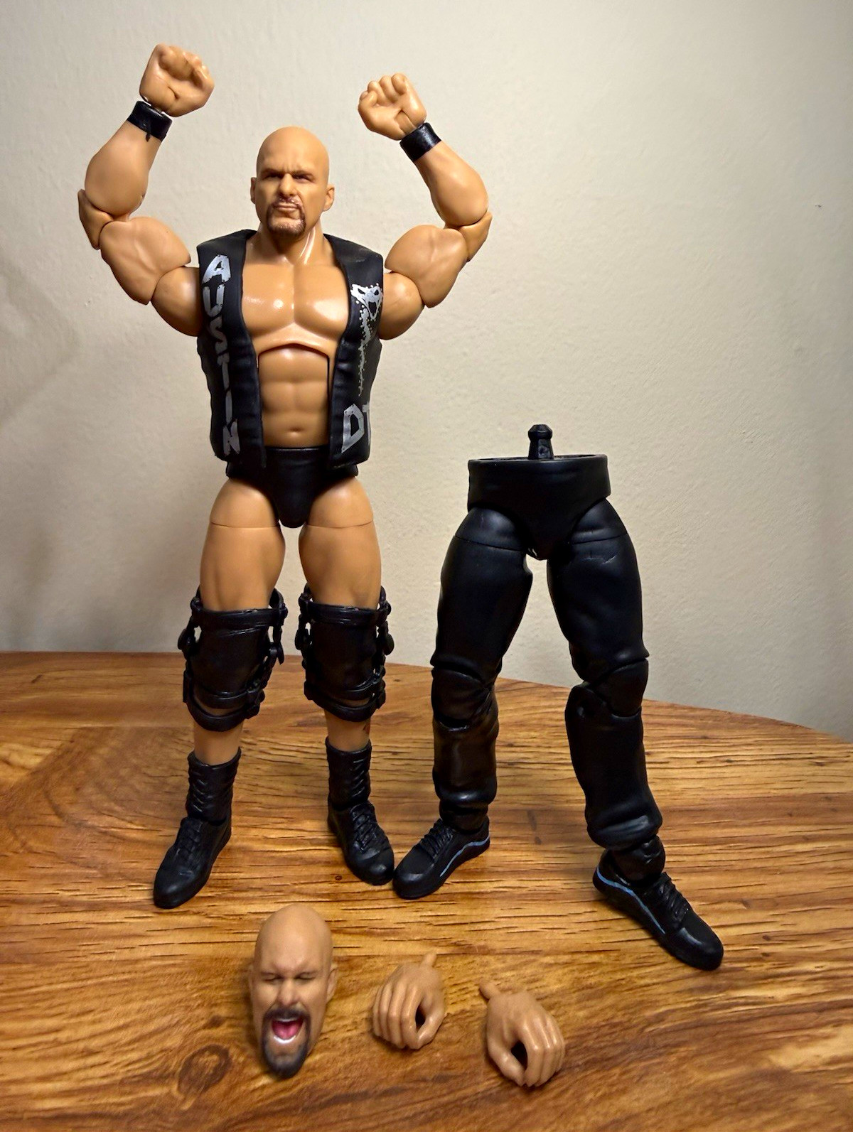 WWE Custom Elite Stone Cold Steve Austin Summerslam WWF Monday Night Wars BAF