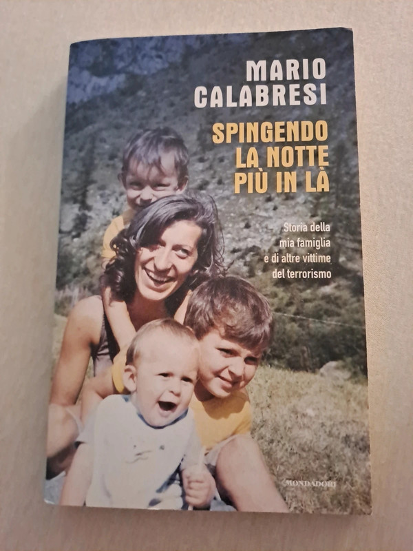 Libro "Spingendo la notte più in là"