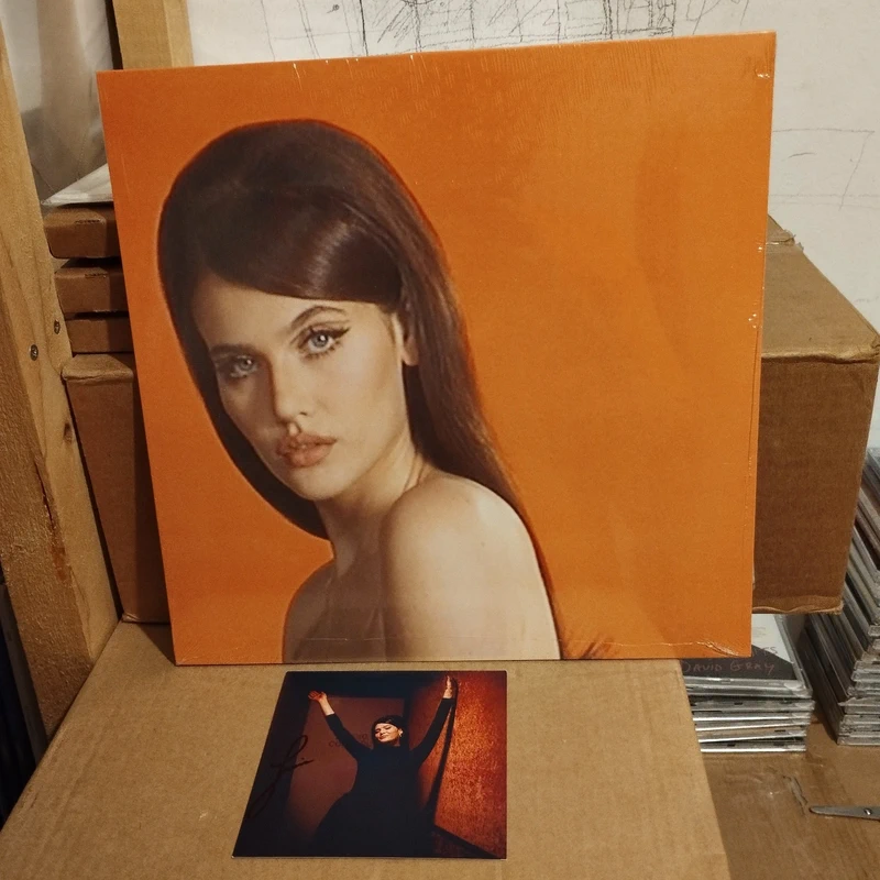 Sienna Spiro - visitor Orange vinyl - alternate cover with signed insert