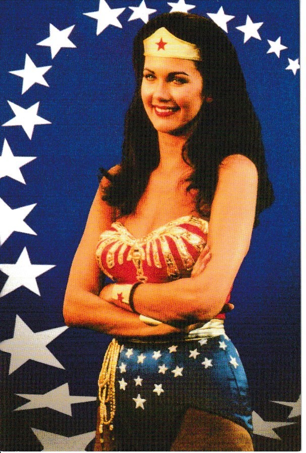 WONDERWOMAN Carte Postale vierge, non utilisée  édition UK 1999