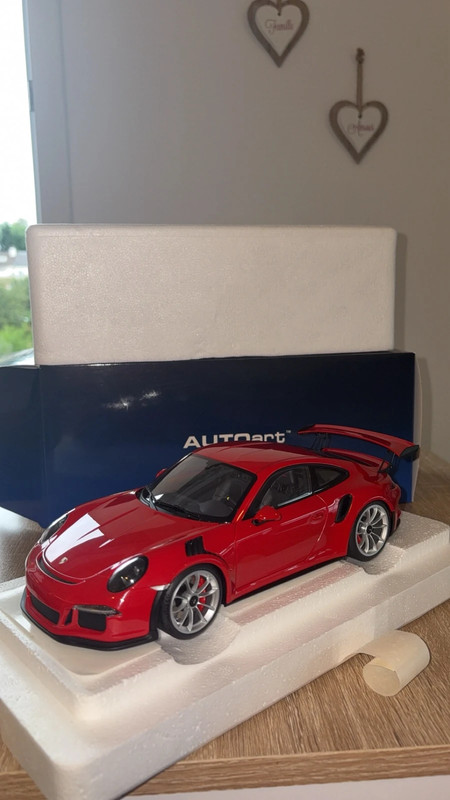Autoart Porsche 911 gt3 rs rouge 1/18