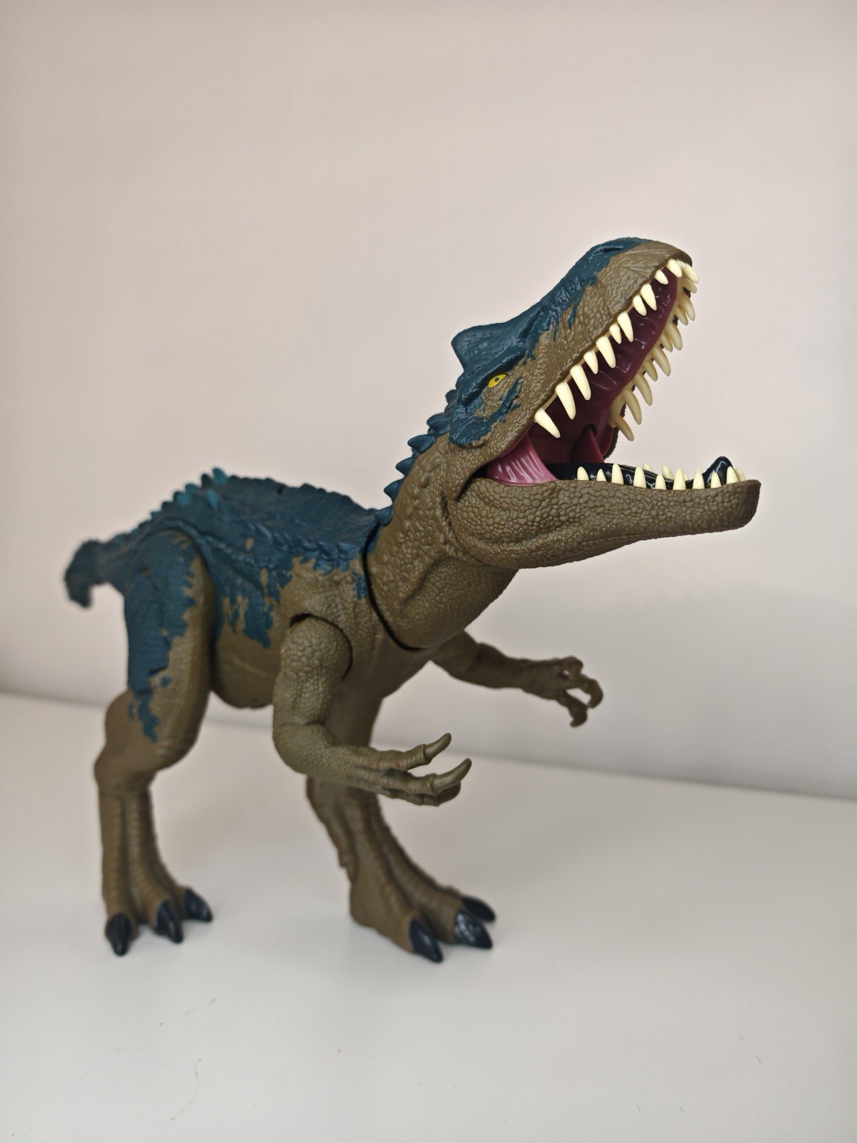 Jurassic World Ruthless Rampage Allosaurus