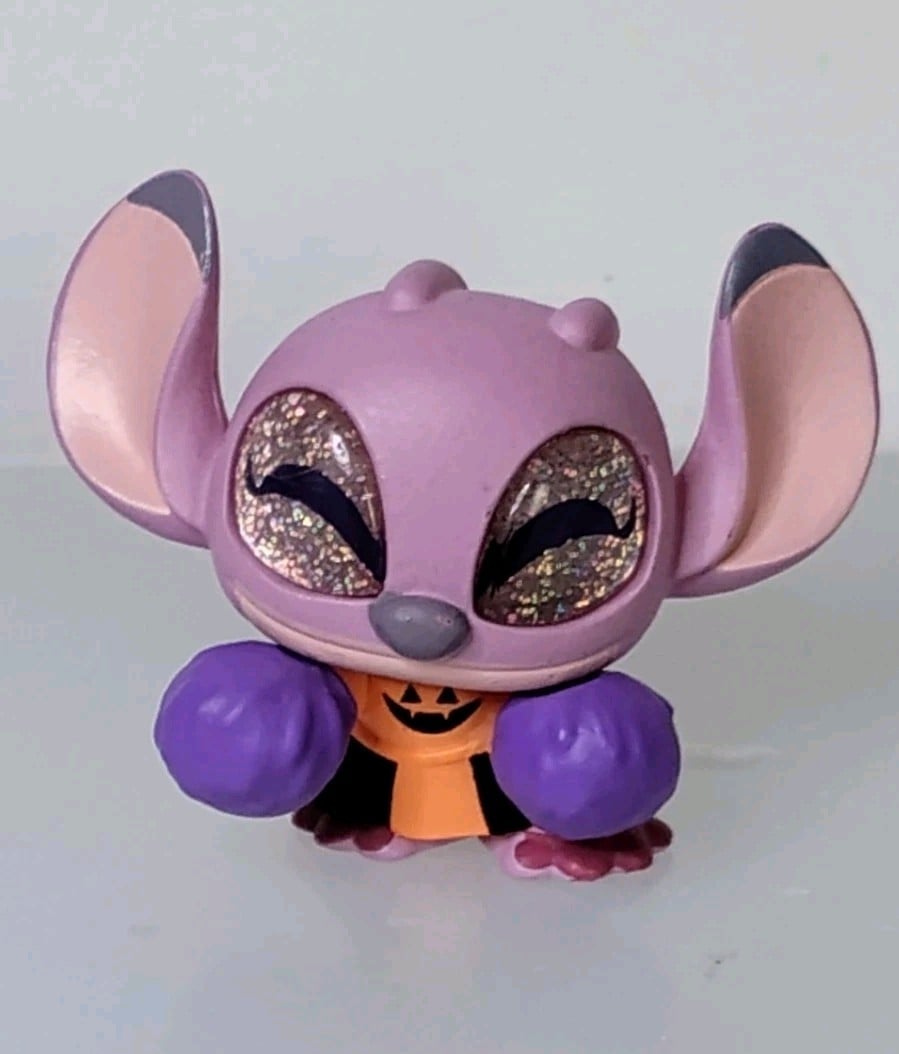 Personaggio punto angelo cheerleader Halloween Doorables Disney 