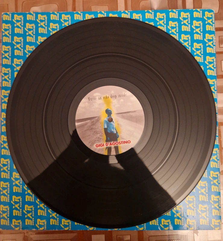 Vinile Gigi D'agostino Music: an echo deep inside