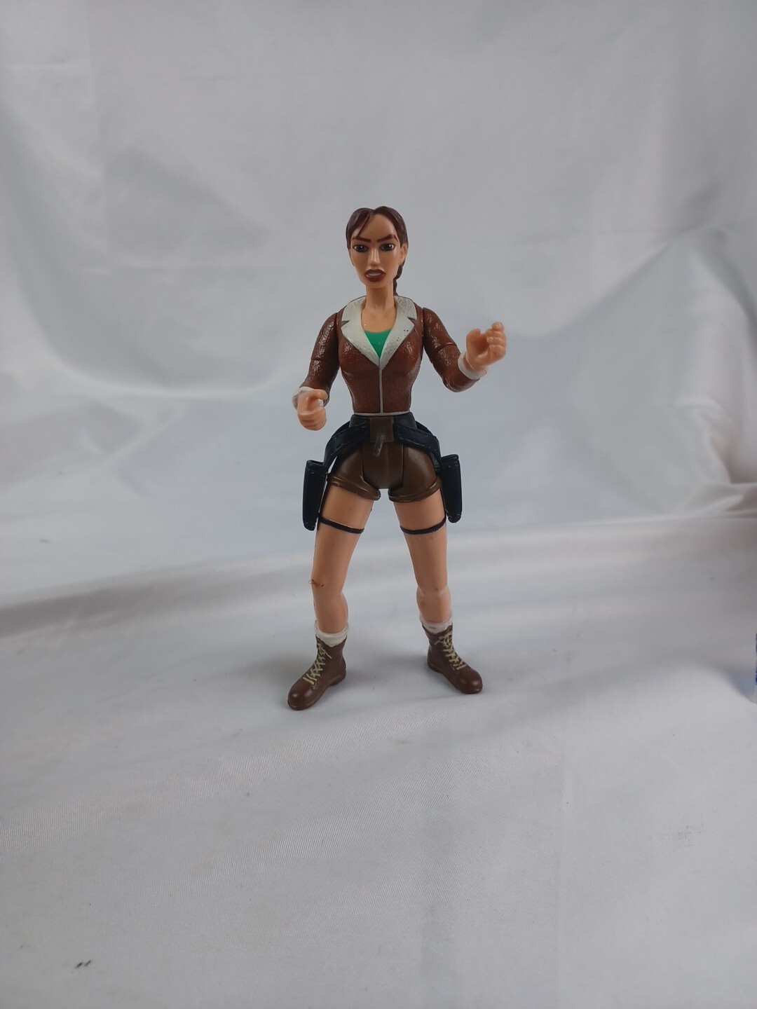 Tomb Raider Lara Croft Conquers the Legendary Yeti Figure Toy 1999 Playmates Vintage