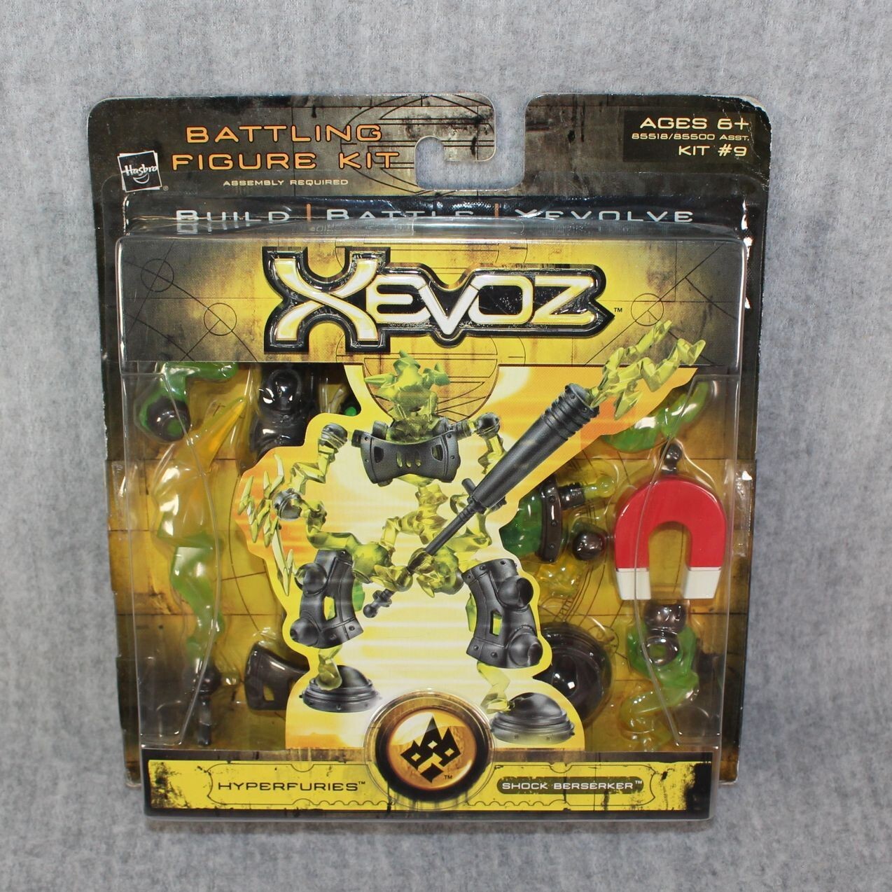 Modellino XEVOZ STIKFAS Hasbro Hyperfuries Shock Berserker vintage anni 2000 nuovo