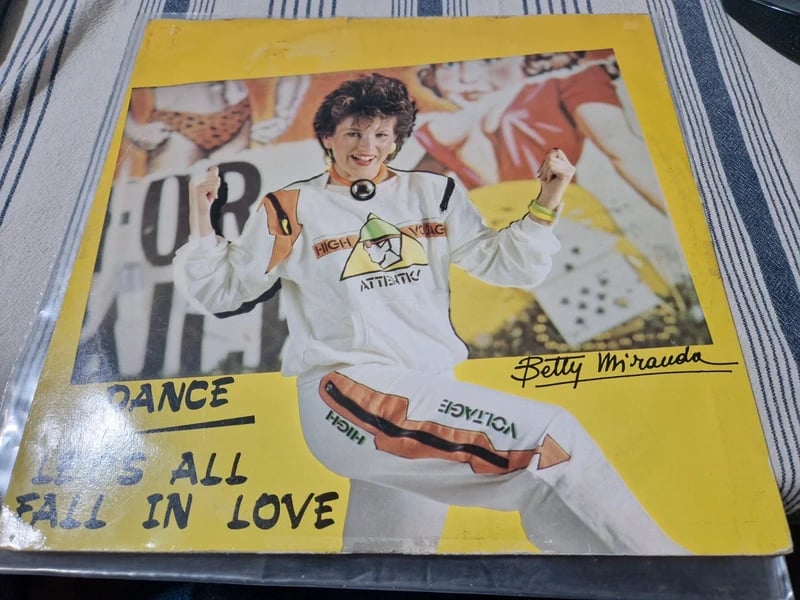 Betty miranda dance