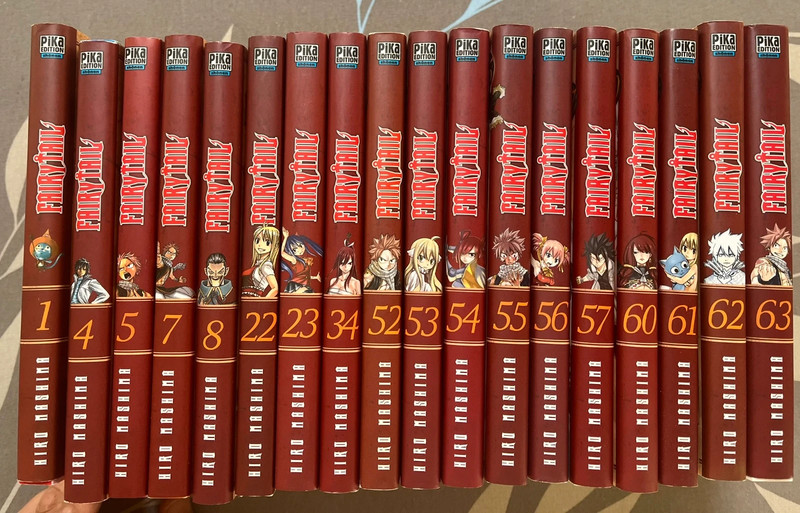 Manga lot 18 volumes Fairytail Hiro Mashima Pika édition