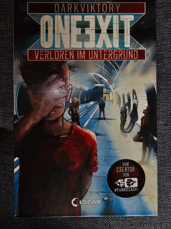 OneExit - Darkviktory Buch