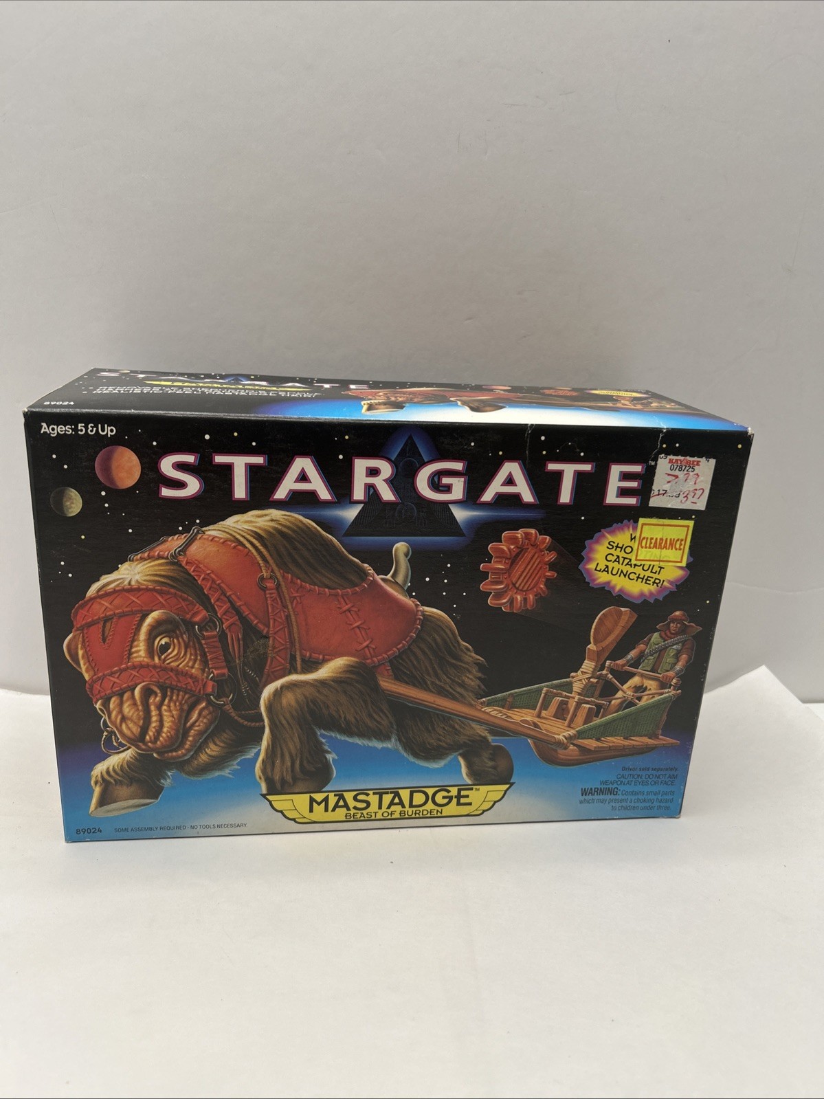 New Hasbro Stargate Mastadge Beast of Burden with Shooting Catapult Launcher toy