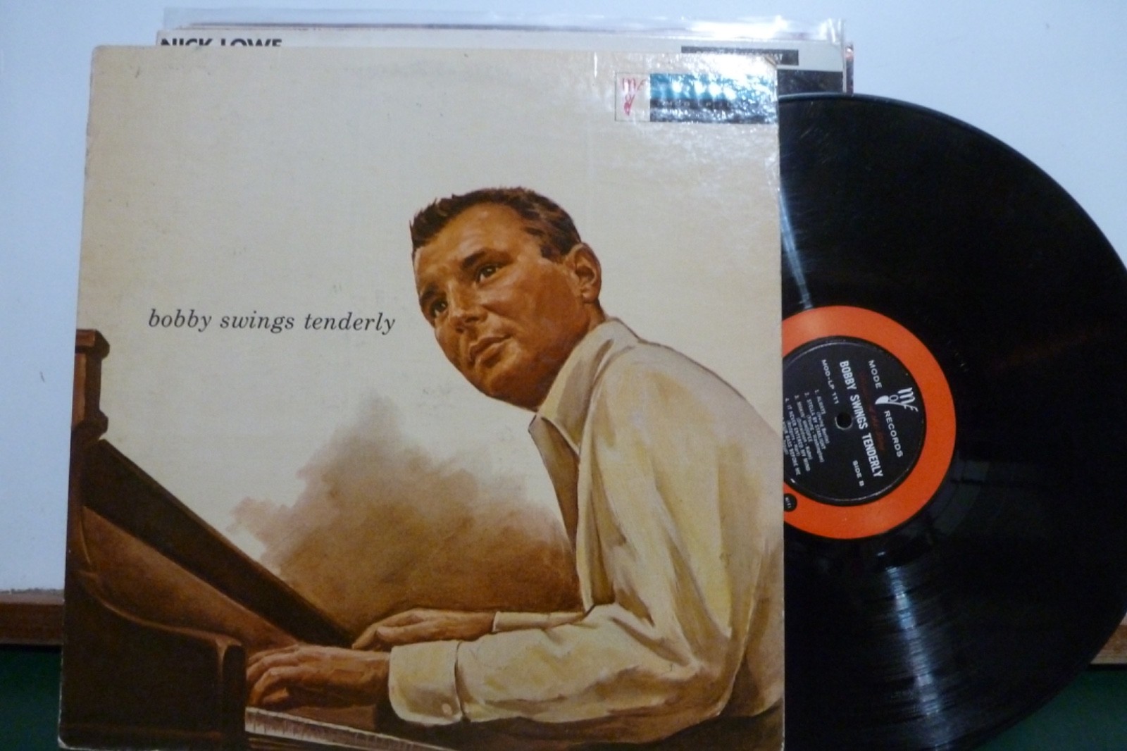 BOBBY TROUP  BOBBY SWING TENDELY. MODES JAZZ.  VG      LP