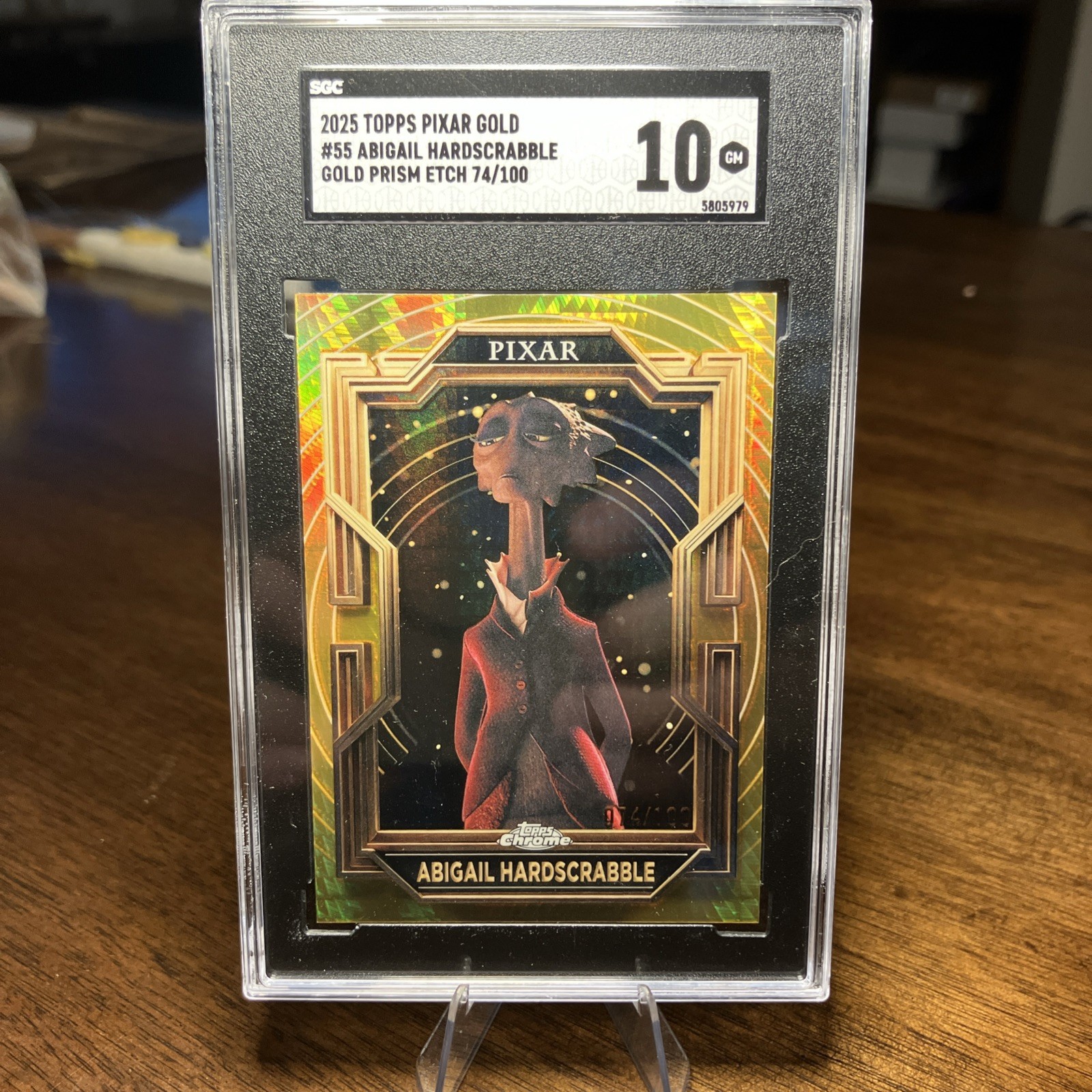 2025 Topps Pixar Gold Abigail Hardscrabble #55 numerato di serie /100 SGC 10