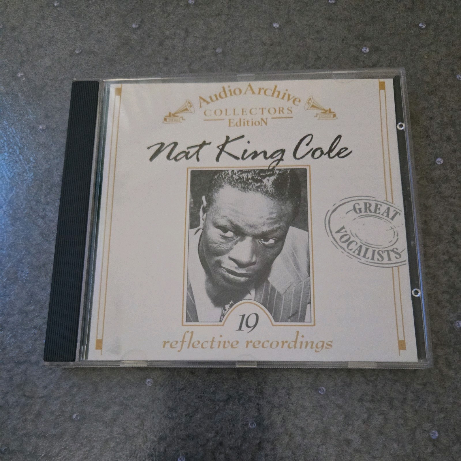 Nat KING COLE Audio Archive Collector's Edition 19 reflective recordings