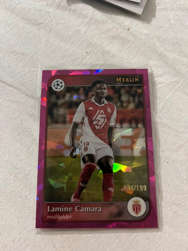 Carte foot topps chrome merlin lamine Camara 094/199