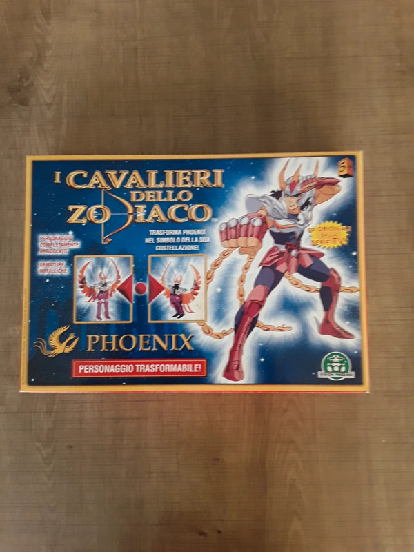 I Cavalieri Dello Zodiaco: personage "Phoenix"