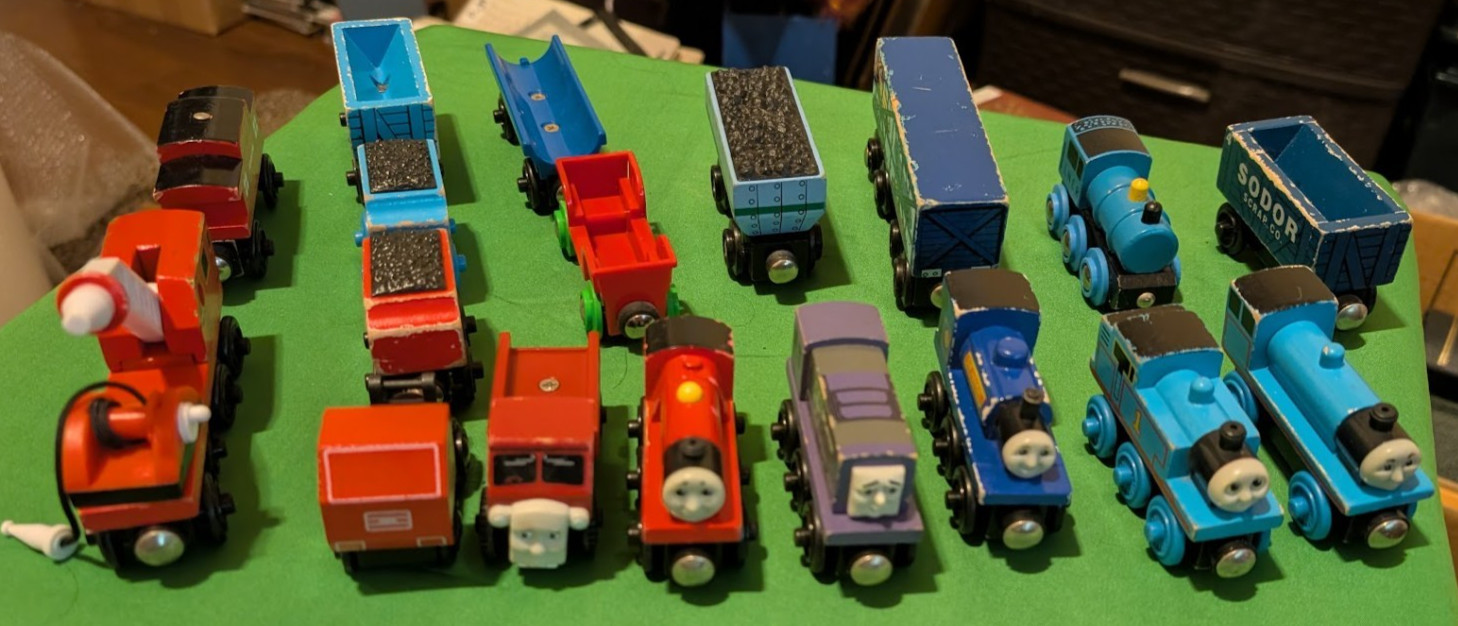 Lotto Trenino Ferroviario Vintage Thomas Legno Sodor - 18 Pezzi - Tender Motori +