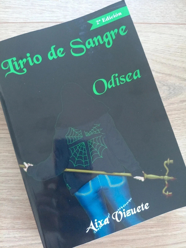 Lirio de Sangre: Odisea de Aixa Vizuete