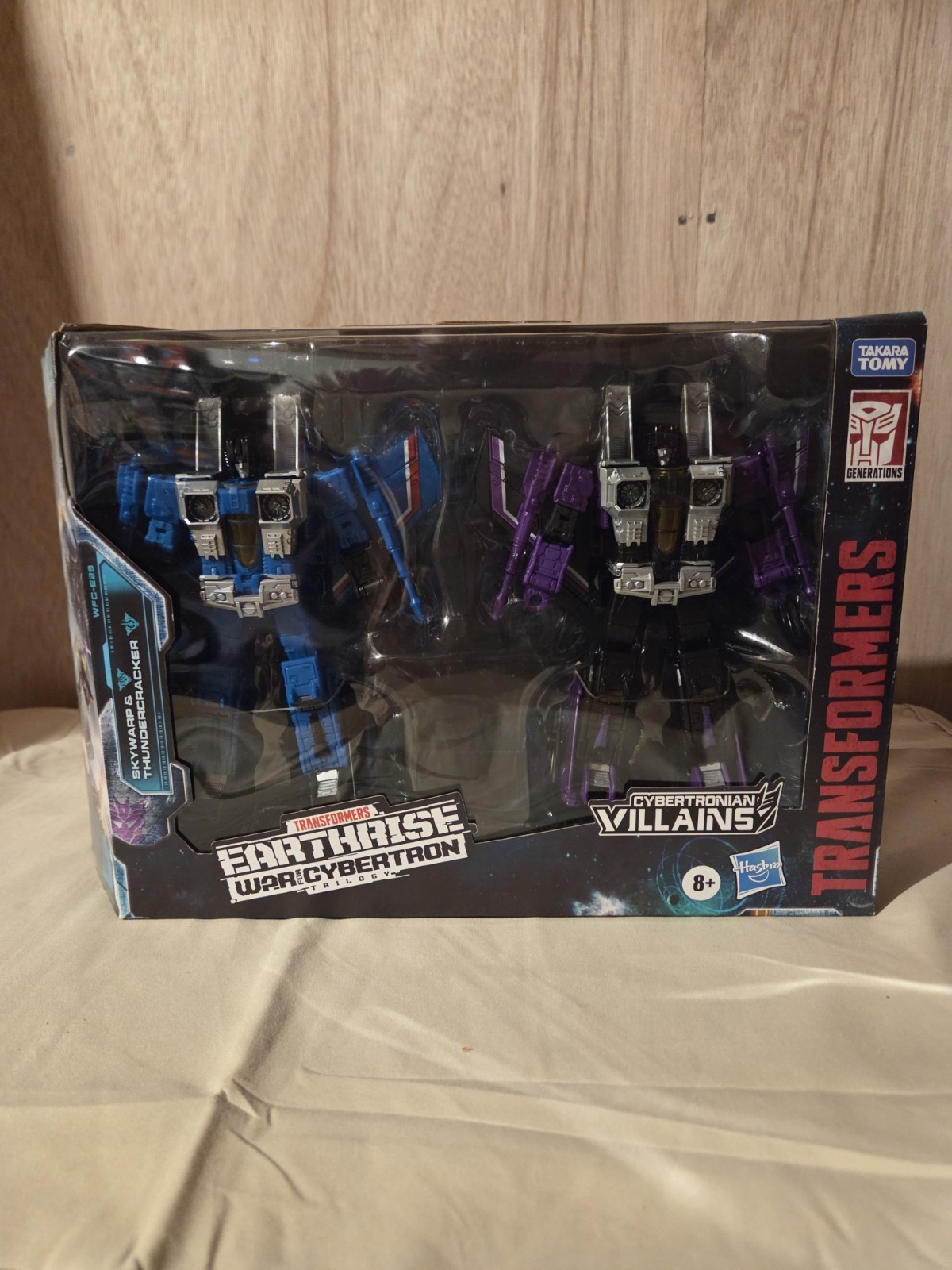 Transformers WFC-E29 Earthrise Cybertronian Villains Skywarp Thundercracker nuovo con scatola