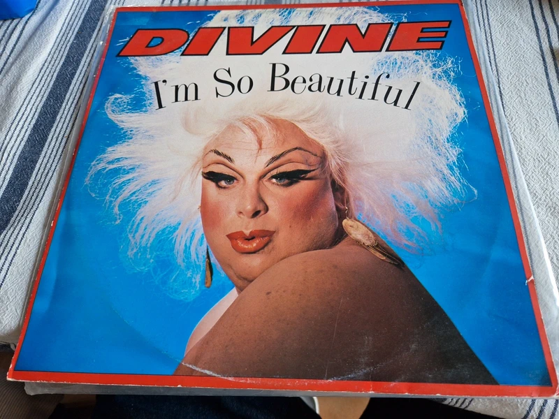 Divine i'm so beautiful