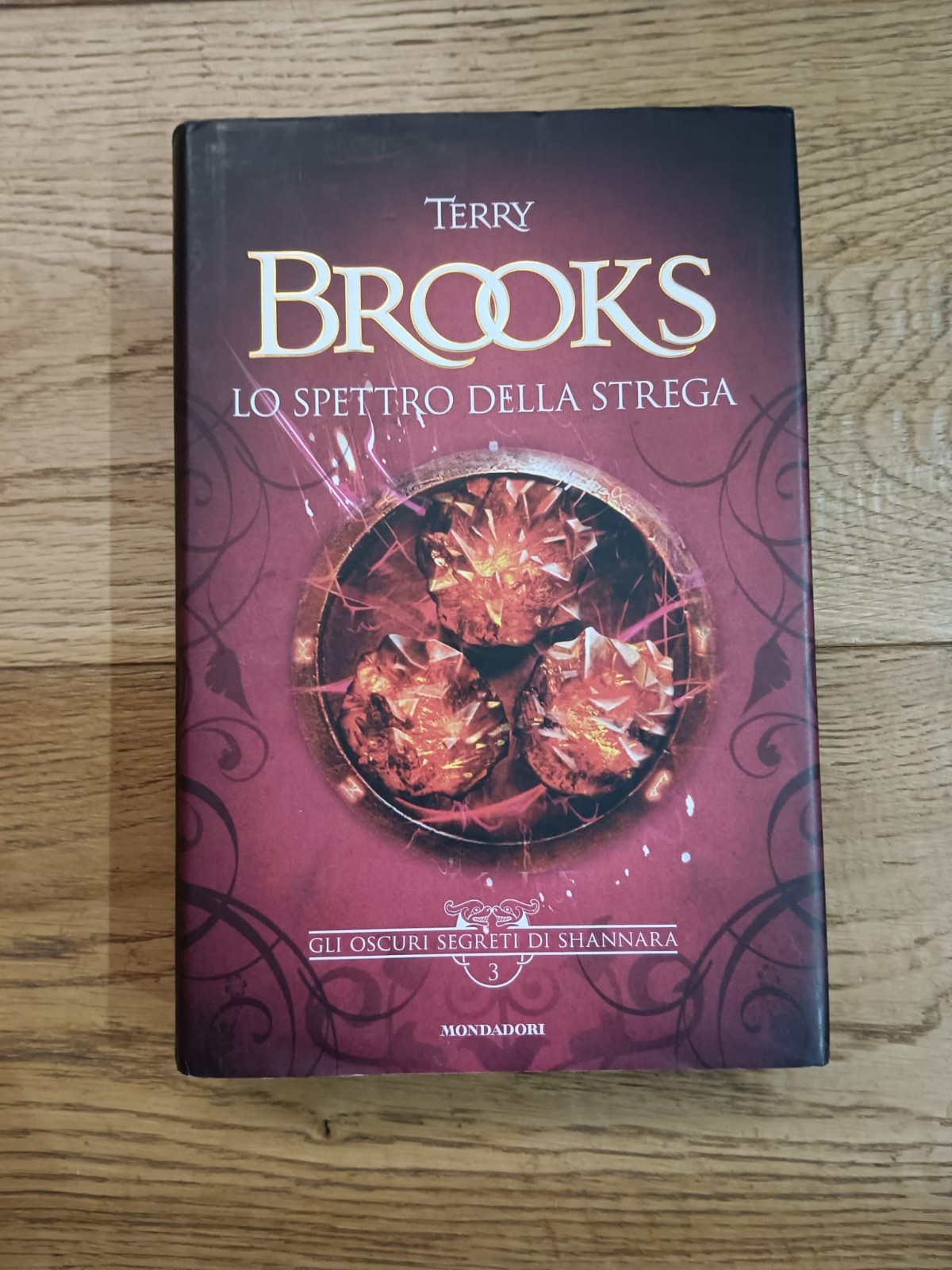 Lo Spettro della Strega Gli Oscuri Segreti di Shannara 3 Terry Brooks Mondadori