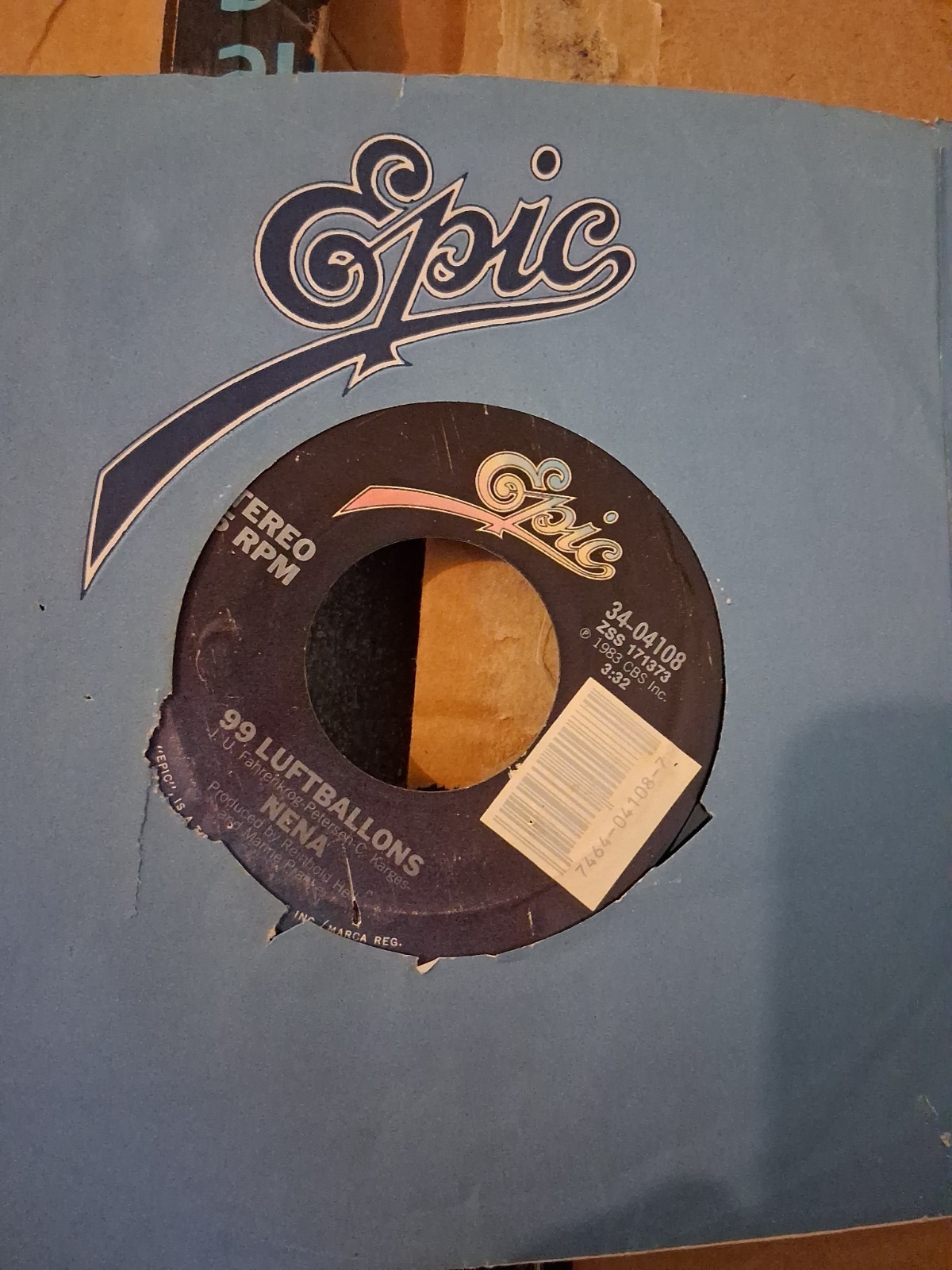 Nena 99 Luftballoons / 99 Red Balloons 7" 45 Vintage Vinyl Epic Records