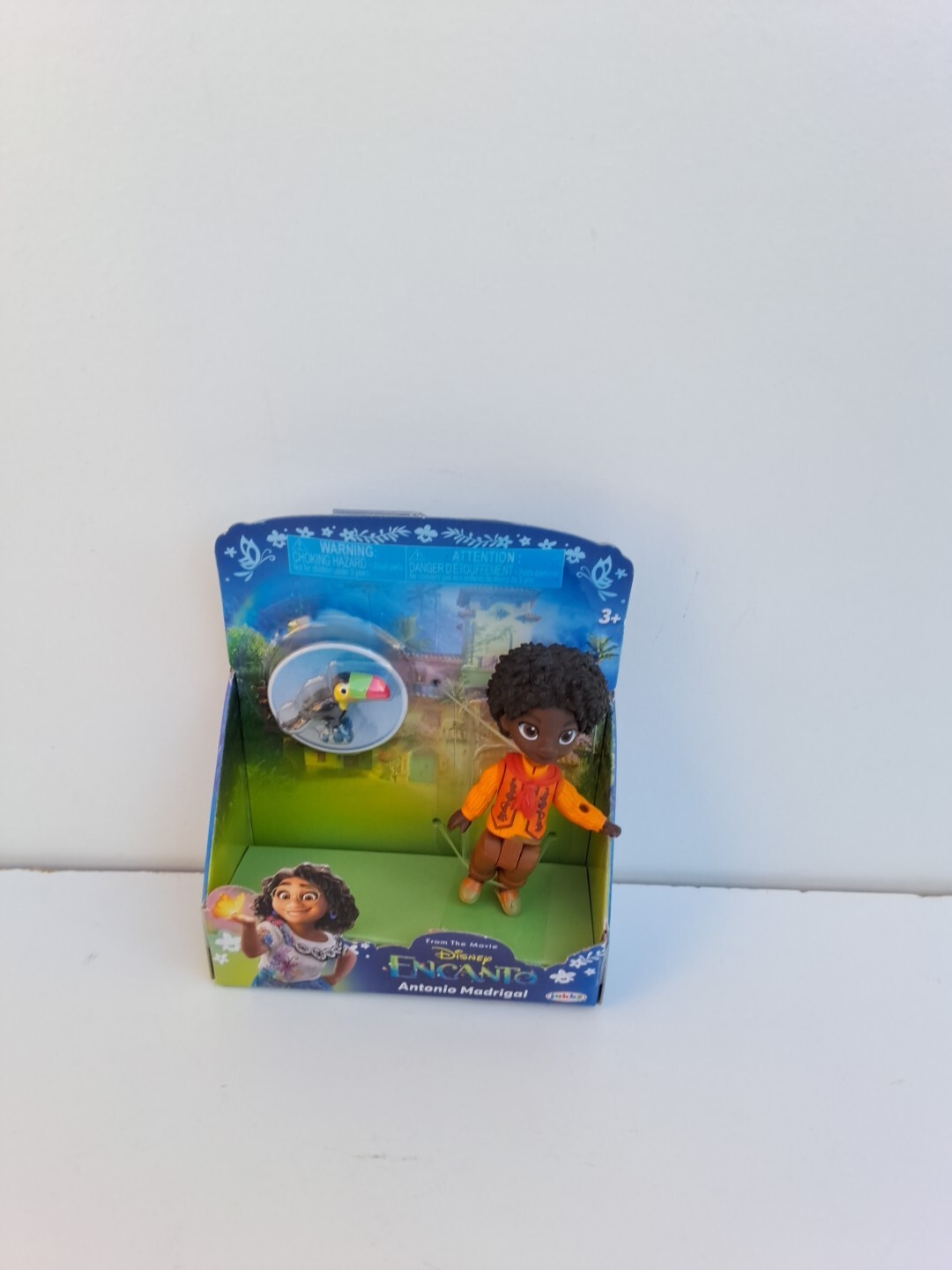 DISNEY ENCANTO ANTONIO MADRIGAL 3 POLLICI PERSONAGGIO BAMBOLA NUOVO