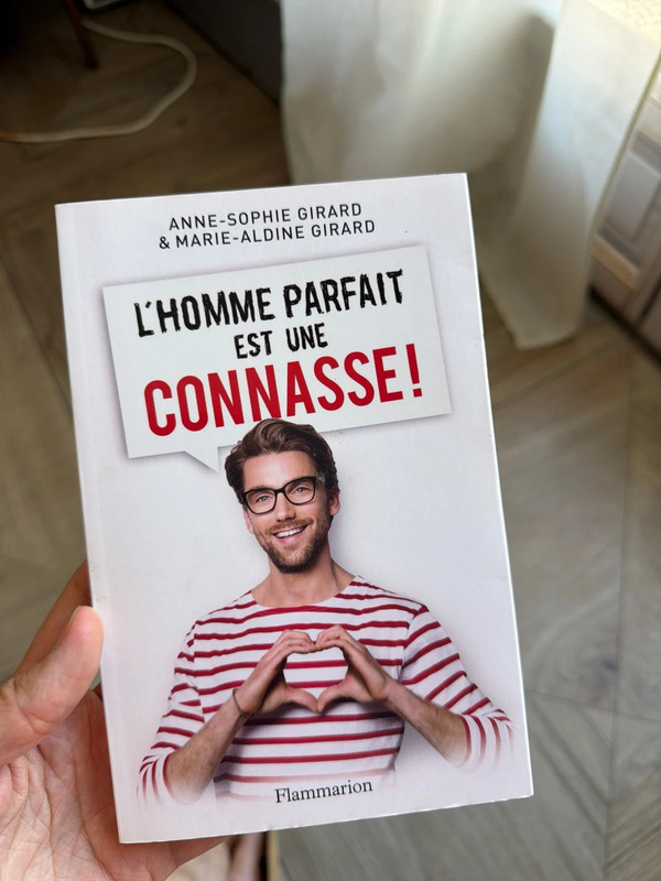 Livre l’homme parfait est une connasse