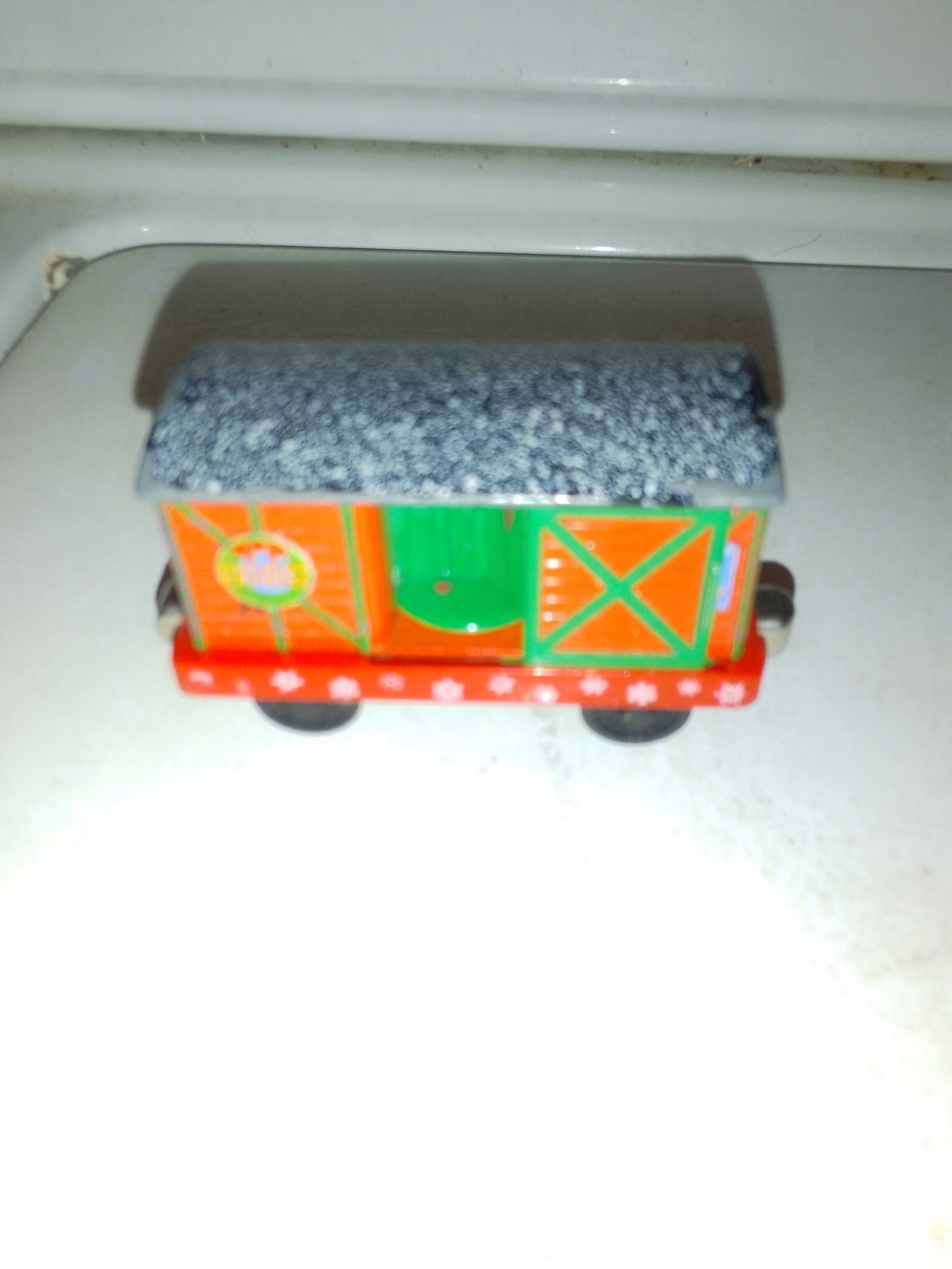 Thomas & Friends Take Along N' Play Holiday Express Box Auto Motore Die Cast 2003