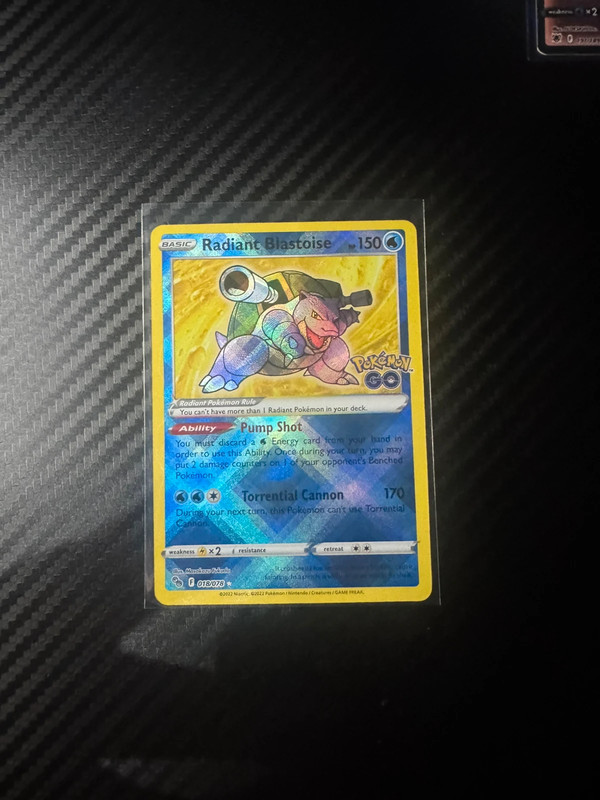 Radiant Blastoise (Pokemon Go 018)