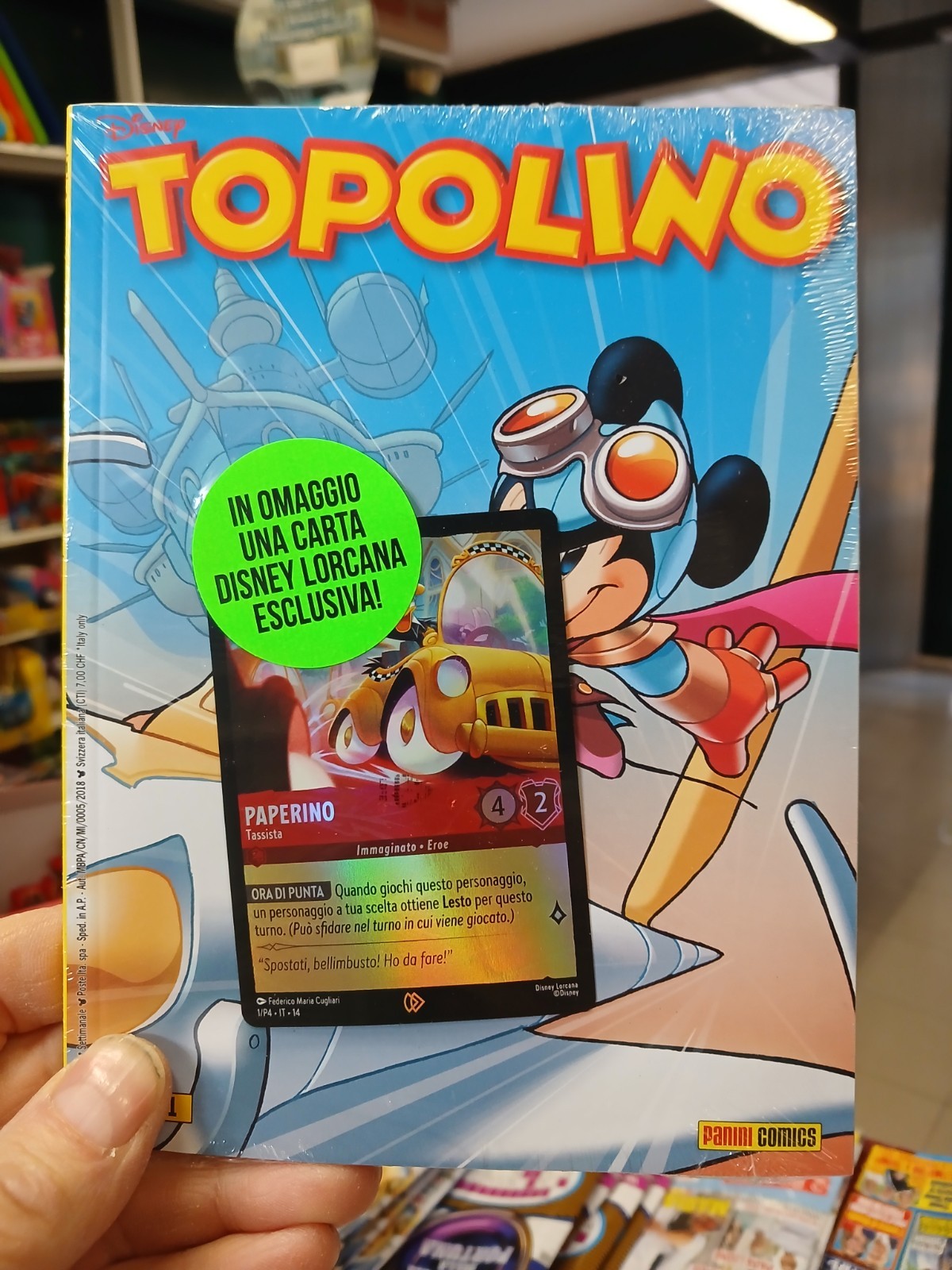 TOPOLINO DISNEY  N °3701 + Carta Disney Lorcana TCG - Panini Comics - Italiano