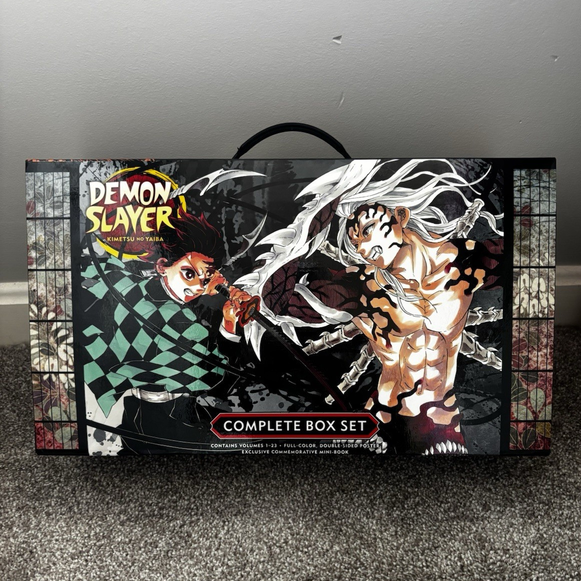 Demon Slayer: Kimetsu no Yaiba cofanetto completo vol 1-23 manga inglese