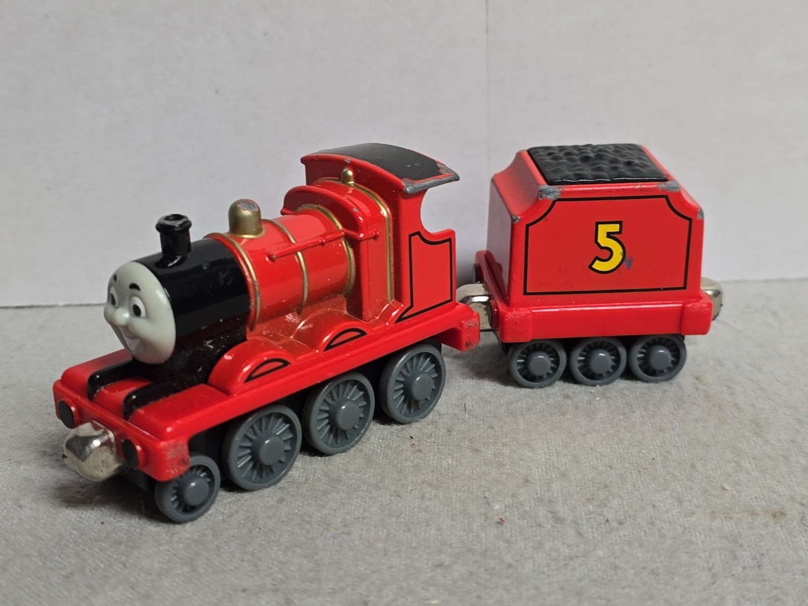 Thomas & Friends James & Tender Diecast Take N Play Along Treno Serbatoio Motore 2002