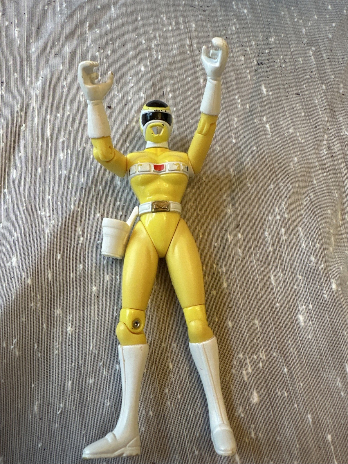 Modellino Power Rangers nello spazio YELLOW LIGHTSTAR POWER RANGER 1997 BANDAI