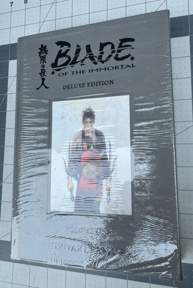 Blade of the Immortal Deluxe - Volume 1 graphic novel Hiroaki Samura copertina rigida