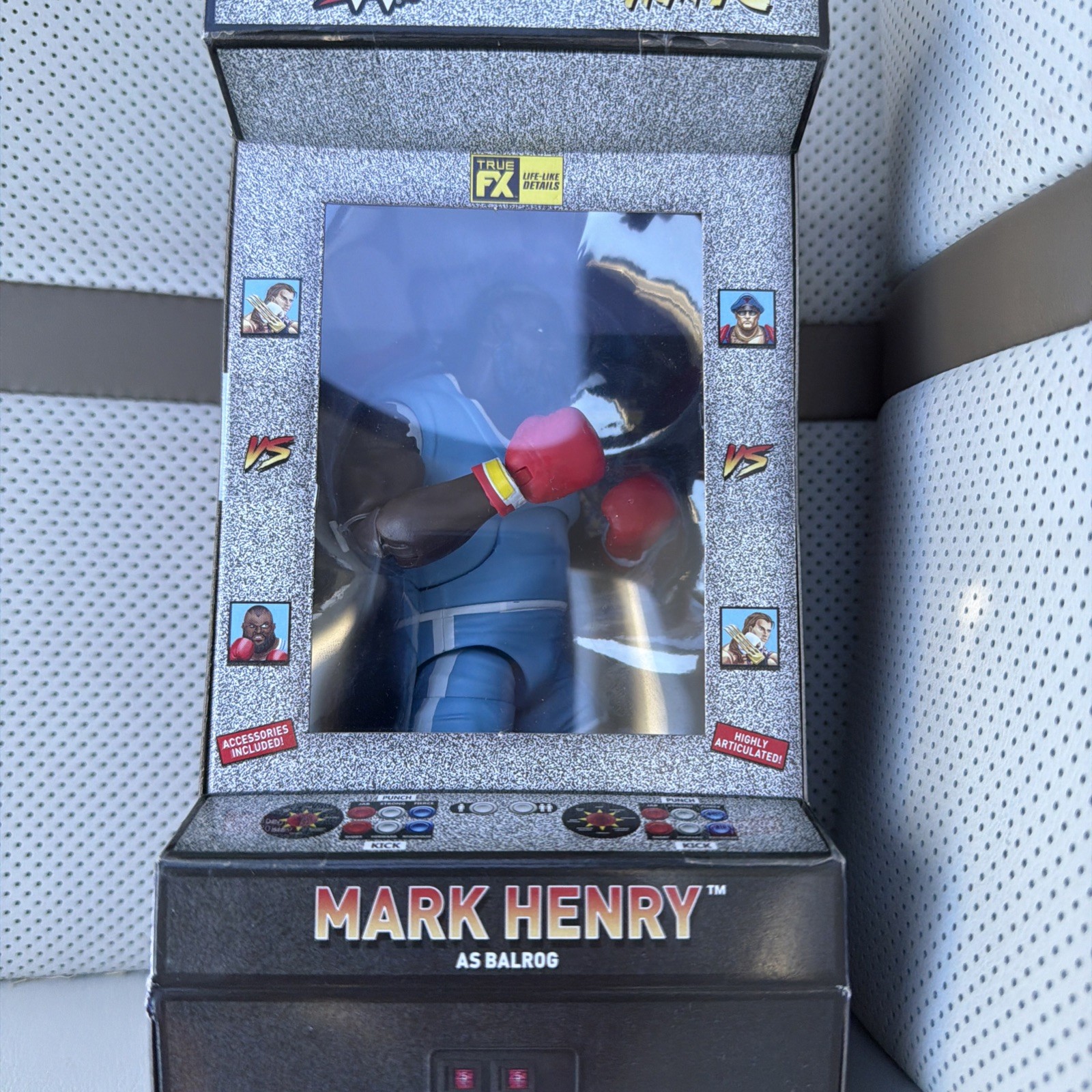 WWE x Street Fighter Mark Henry as Balrog Elite Series Wave 4 Action Figure NEW