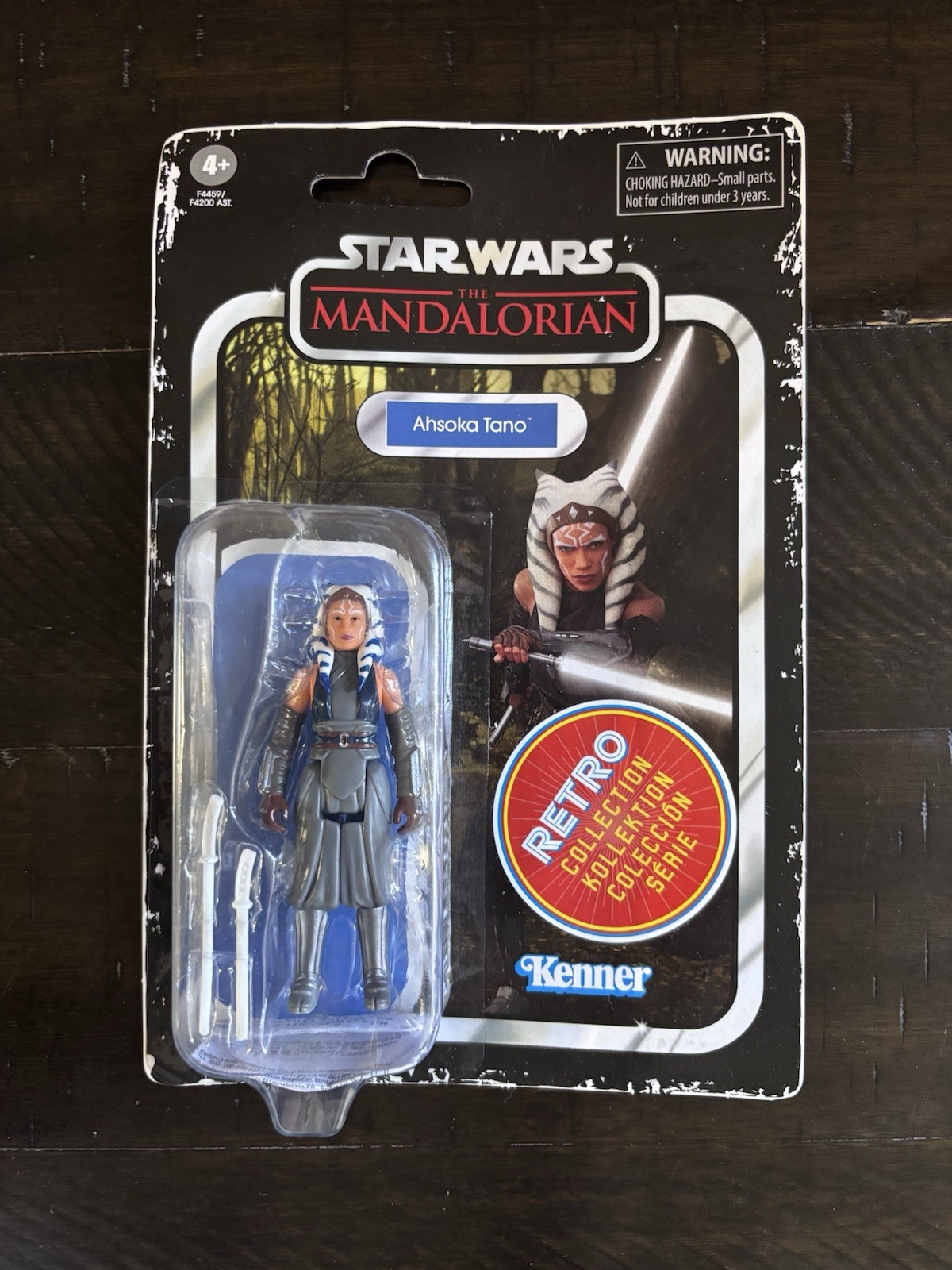 Star Wars Retro Collection The Mandalorian Ahsoka tano Action Figure Kenner