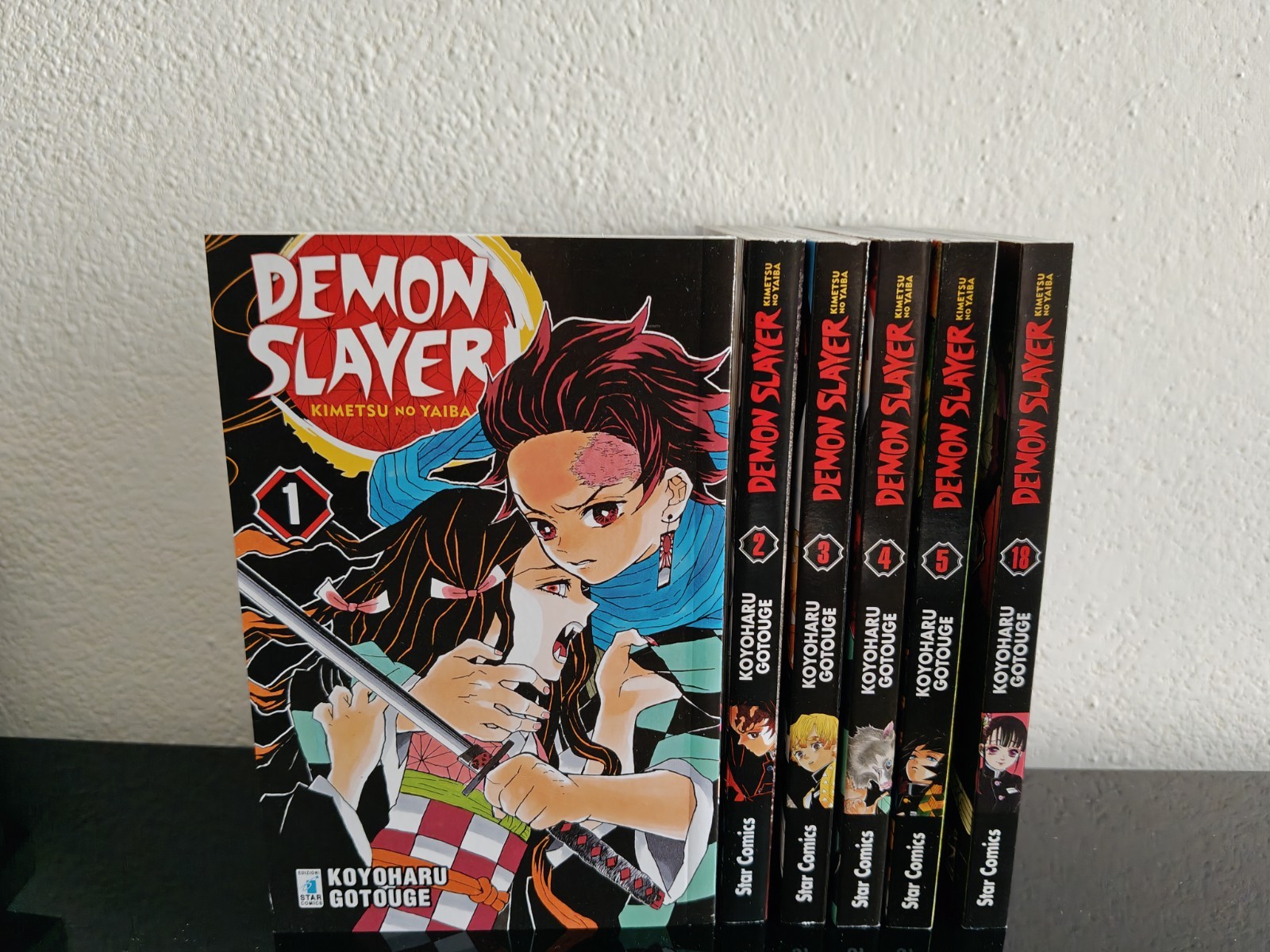 Star Comics Demon Slayer: Kimetsu no Yaiba Vol. 1-5 e 18 K. Gotouge