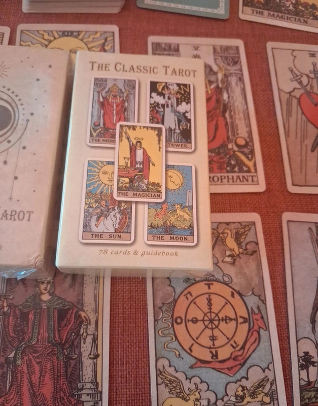 Tarot deck complete 78 cards, tarot arcana love completes
