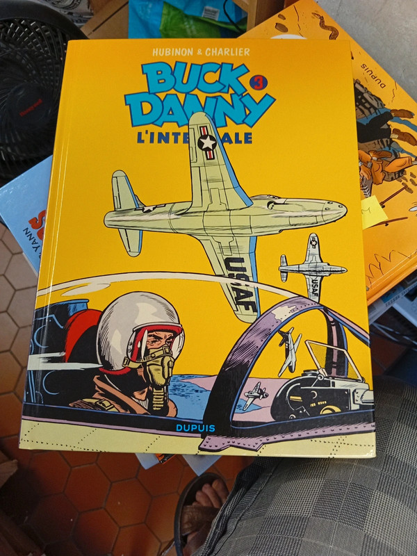 #bande dessinée intégrale eo Buck Danny t 3 Dupuis 234pages