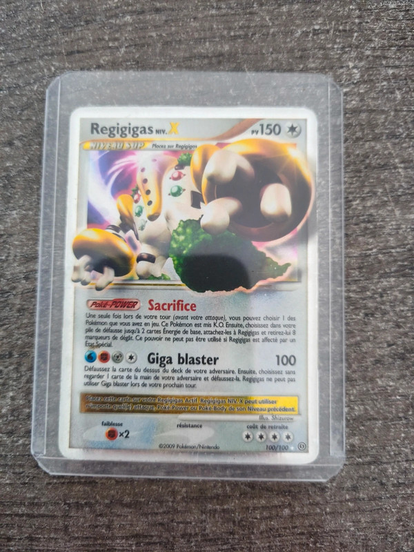 Carte pokemon regigigas