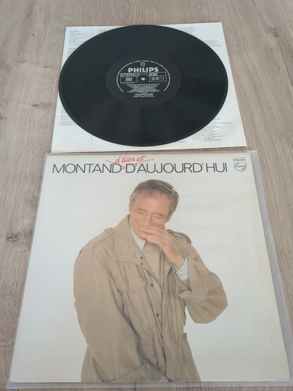 Yves Montand - disque vinyle 33 tours