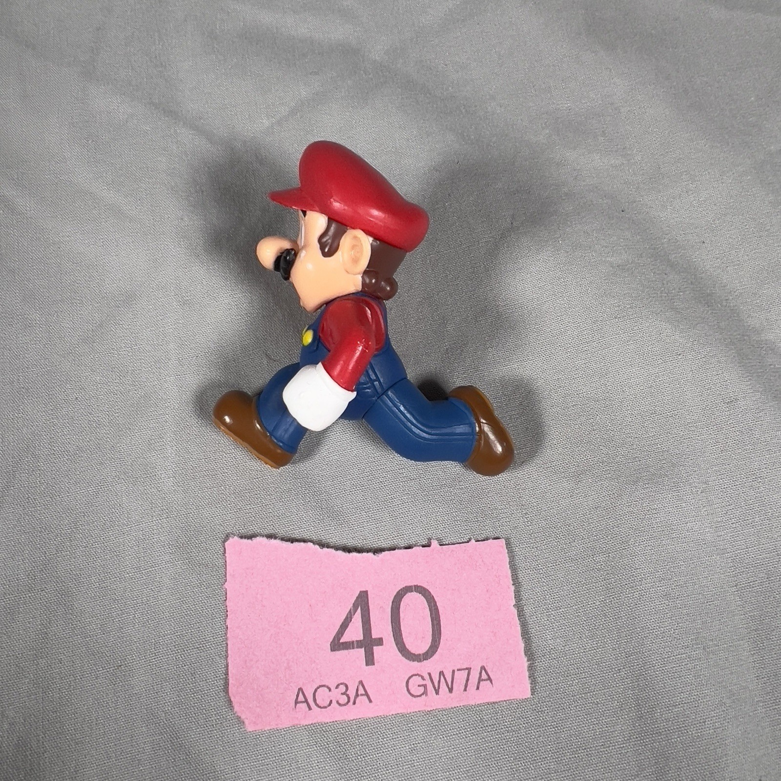 Super Mario Small Figure 2" circa Jakks Pacific Nintendo Jumping Pose
