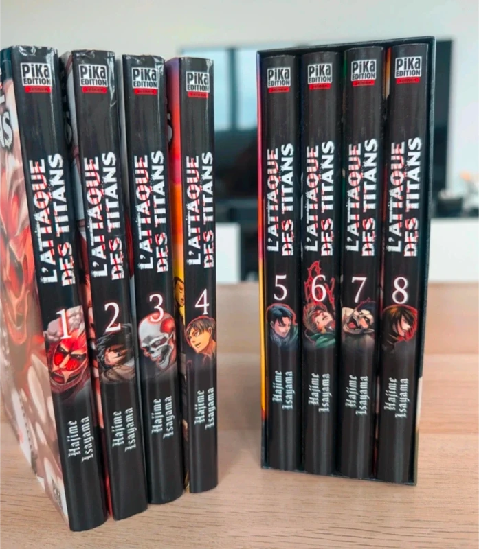 Lot L'Attaque des Titans 1 a 8 + coffret pika - très bon état