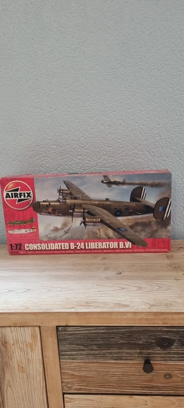 Consolidated B-24 Liberator B.VI - Airfix - Maqueta