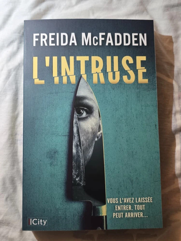 freida l'intrude de mcfadden neuf !