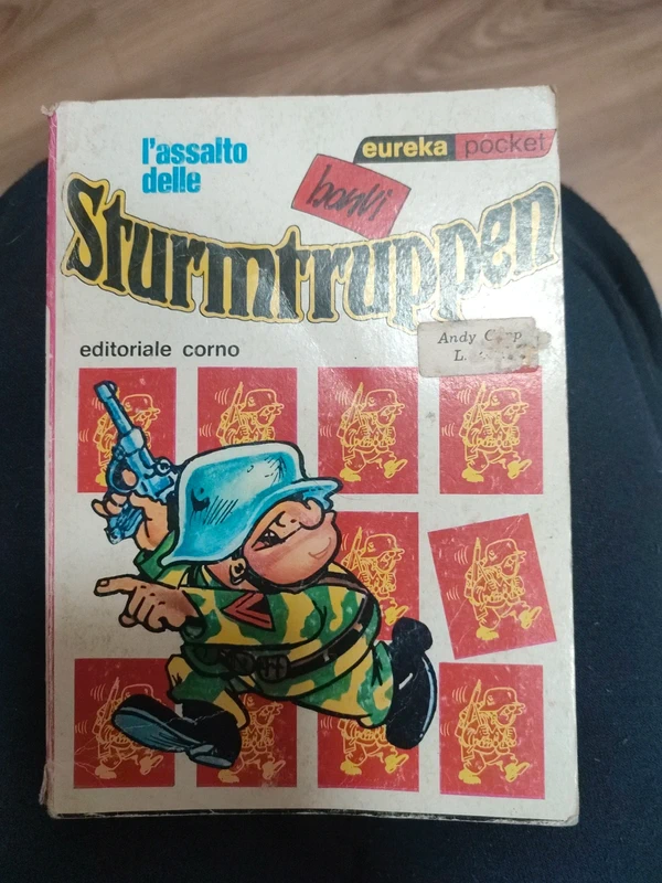 Fumetto Sturmtruppen - L'assalto delle Sturmtruppen (Eureka Pocket 15) Bonvi