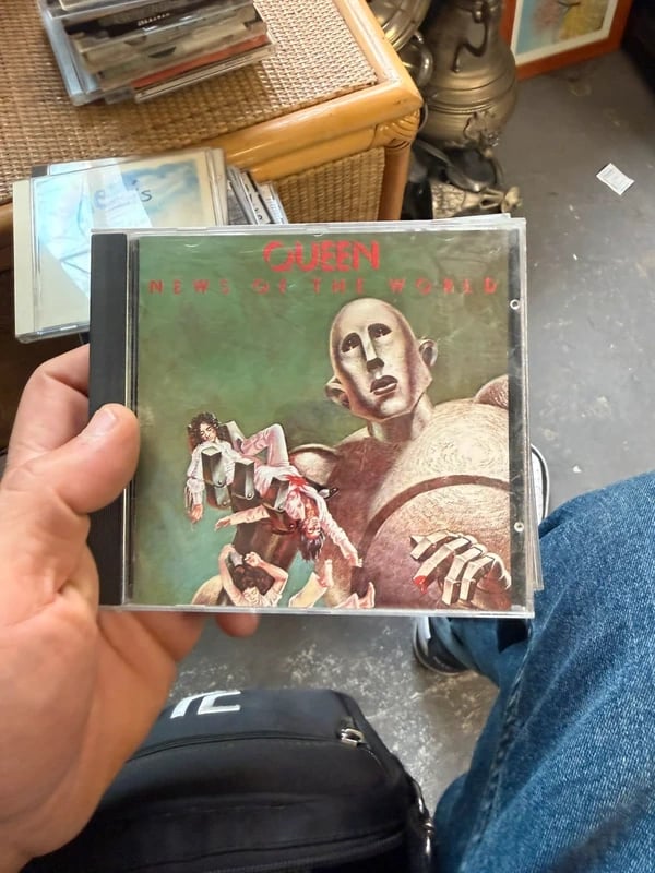 Cd queen